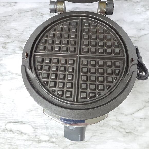 All-Clad 6071 Waffle Maker Round Stainless Steel Tested Works Pre-owned - Picture 5 of 10